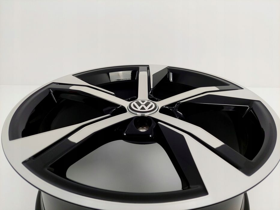 NOWE ORYGINALNE Felgi 17'' Volkswagen Golf T-cross Polo Beetle