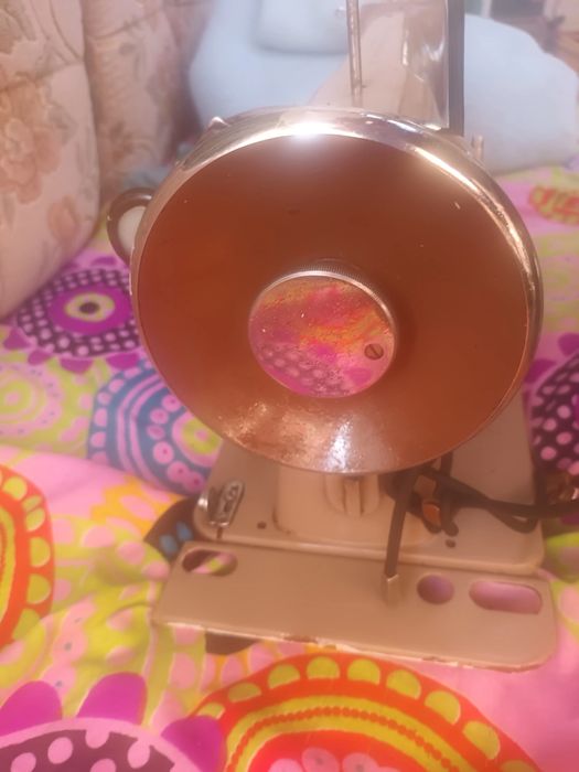 Máquina de Costura Zinger