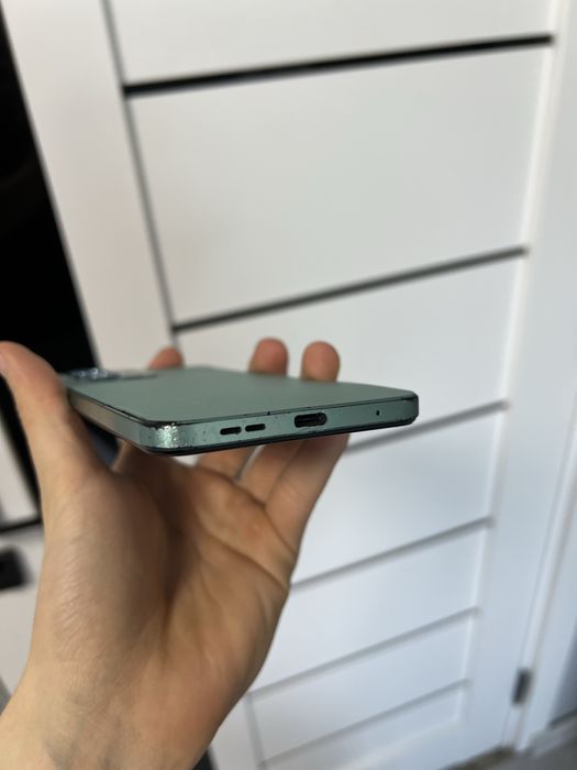 Телефон Xiaomi redmi note 12 4/128