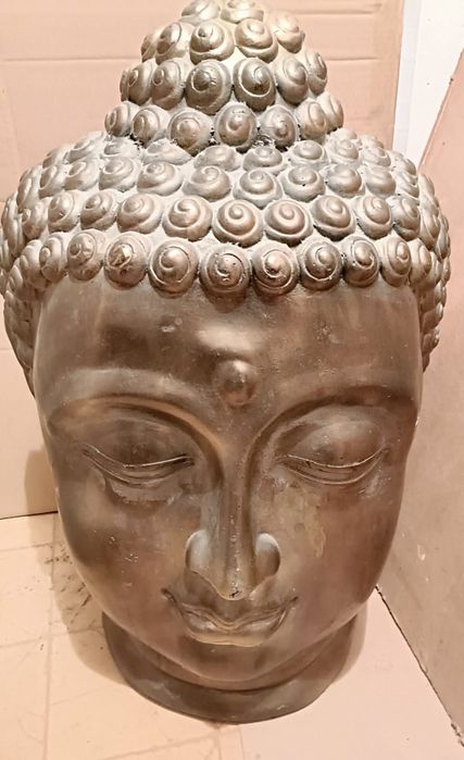 Głowa Budda rzeźba złota