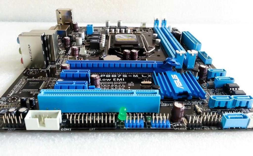 Asus Motherboard64585430795393121