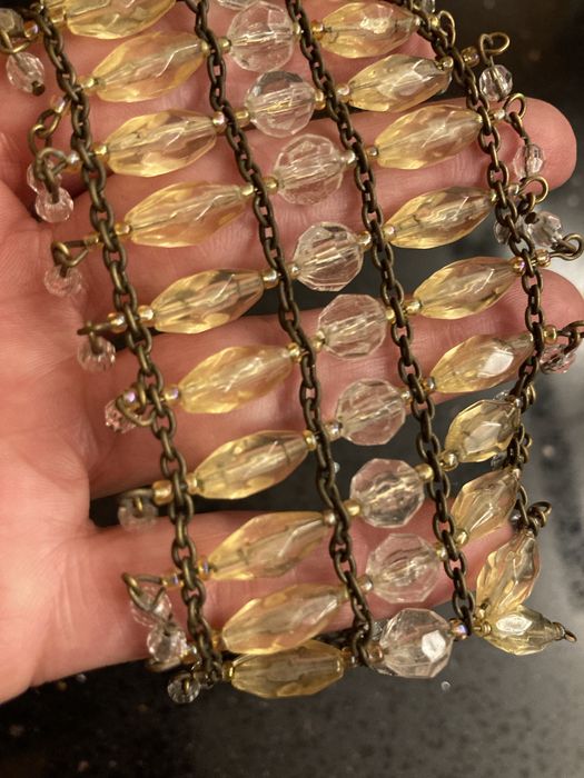 Pulseira com pedras amarelas/transparentes