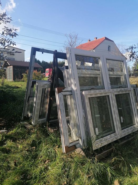 Sprzedam białe okna z pomyłkowych pomiarów