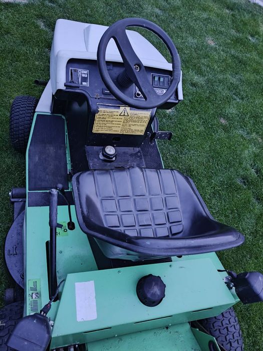 Traktorek kosiarka Etesia H100 Kawasaki hydro