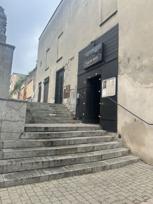 OFERTA DO KOŃCA LIPCA Odstąpię działający pub Tarnów