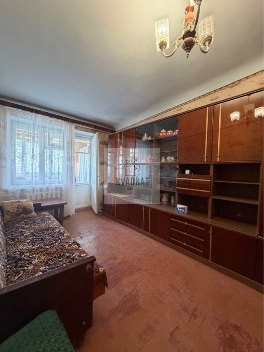 Продам 2-х кімнатну квартиру