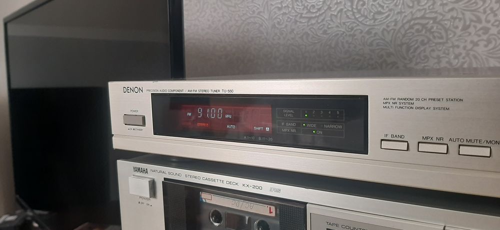 Denon Tuner Stereo TU-550