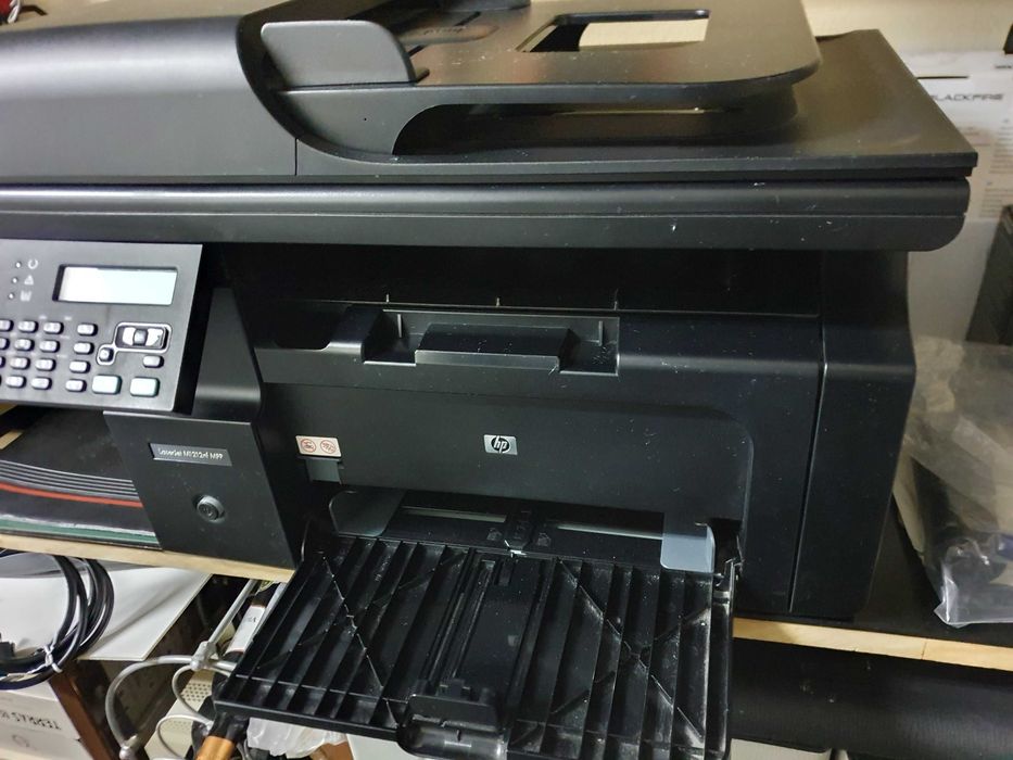 Impressora HP LaserJet Pro M1212nf MFP
