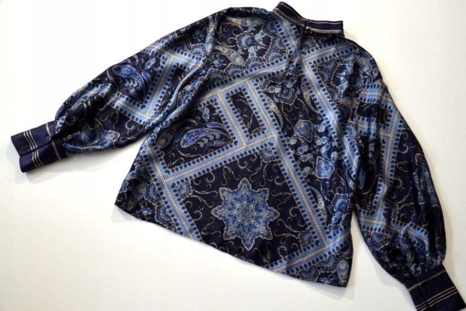 H&M bluzka z satyny z bufkami piękny wzór r 42-44