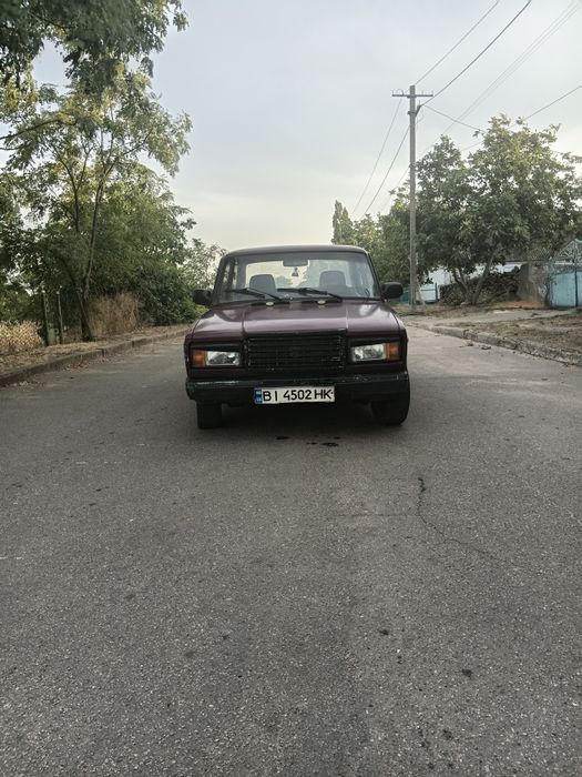продаю ваз 2107 2004 года
