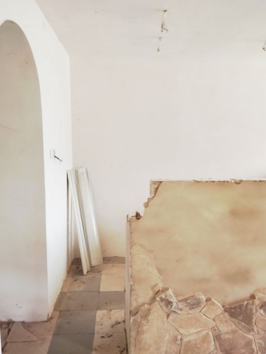 Продам дом можно и под  магазин  Нововодолажский район  Вільхуватка.