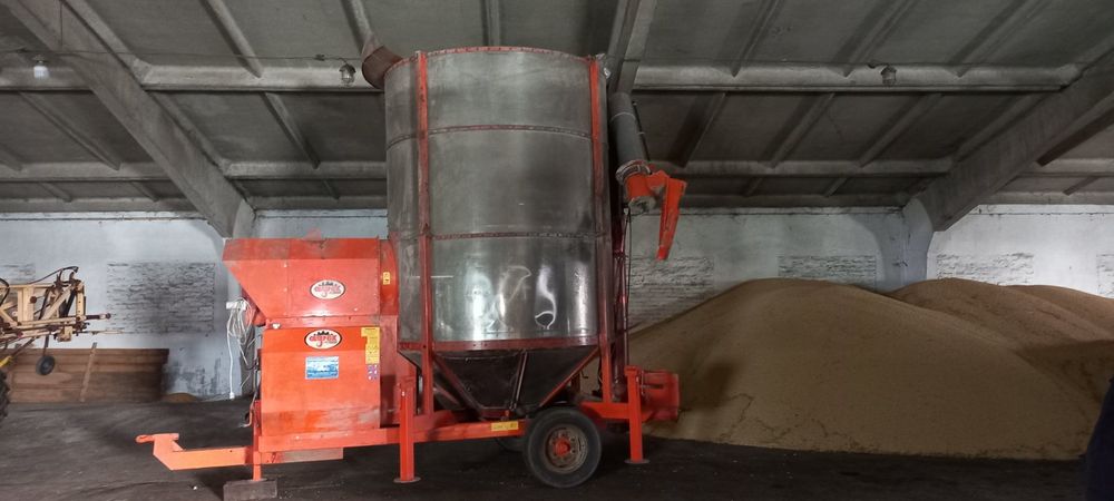 Продам зерносушилку сушку
