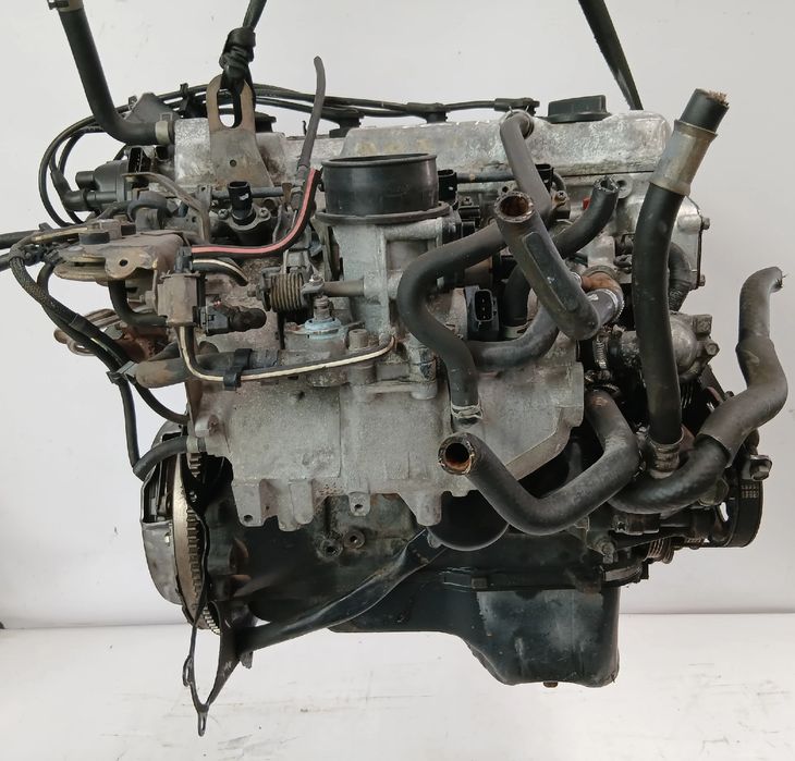 Motor completo NISSAN Primera Hatchback (P10)