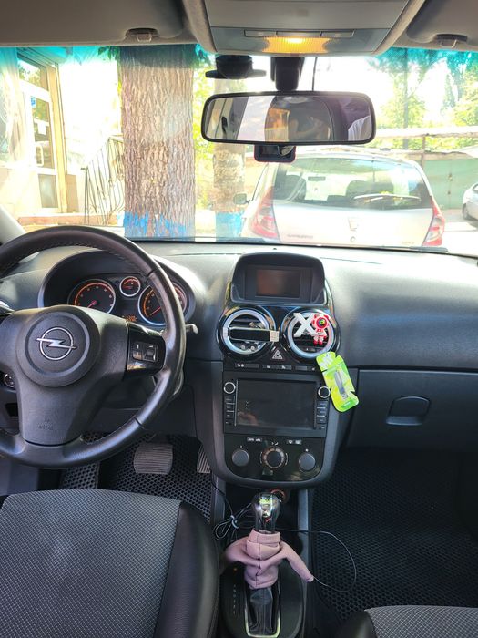 Opel Corsa автомат