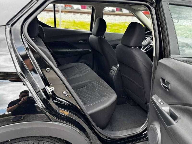 Nissan Kicks SV 2023