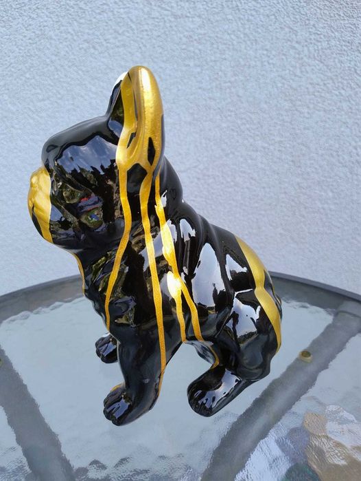 Figurka psa z zywicy