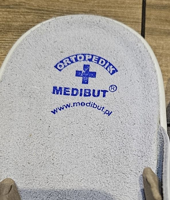Klapki MEDIBUT rozmiar 41