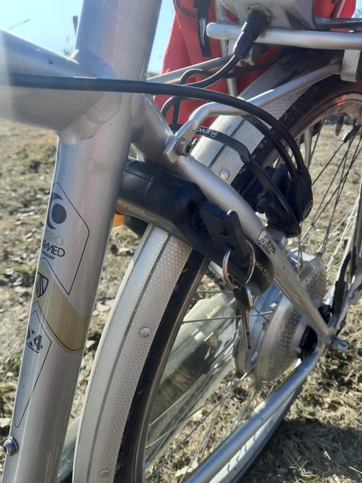 Rowery elektryczne Trek Navigator 500+ męski i damski