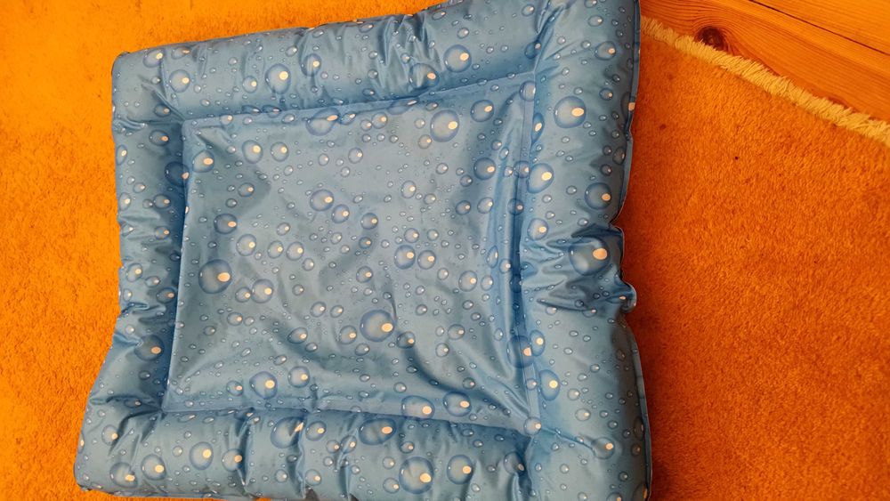 Kowloon legowisko / mata chłodząca 76x65cm MEDIUM