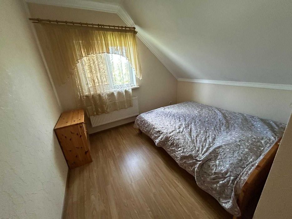 Продам свій будинок Мар'янівка ( Житомирська траса), 50км від м. Нивки