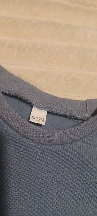 Komplet/zestaw niemowlęcy rozmiar 74 dres plus bluzka.