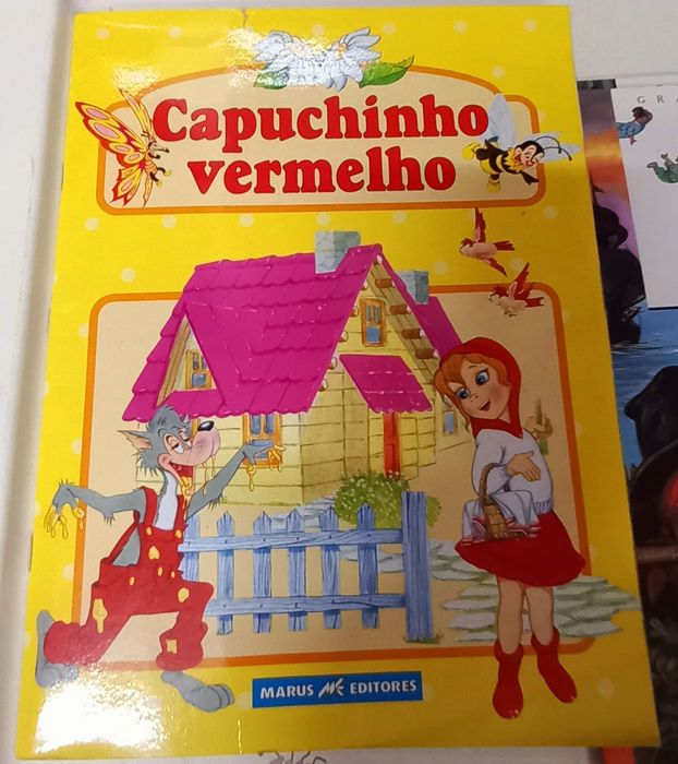 Varios livros diferentes