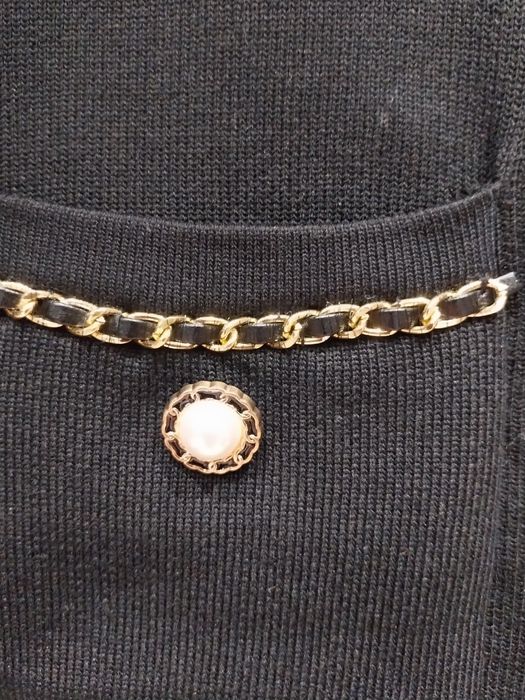 Sukienka prążek że złotym