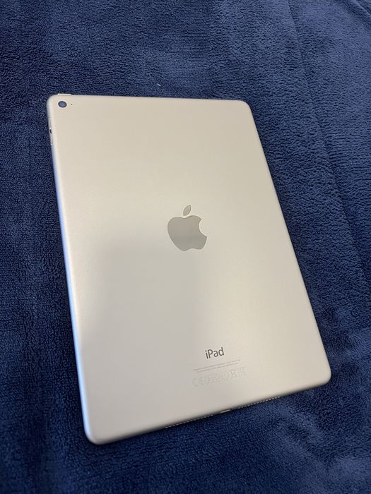 iPad Air 2 32GB Dourado