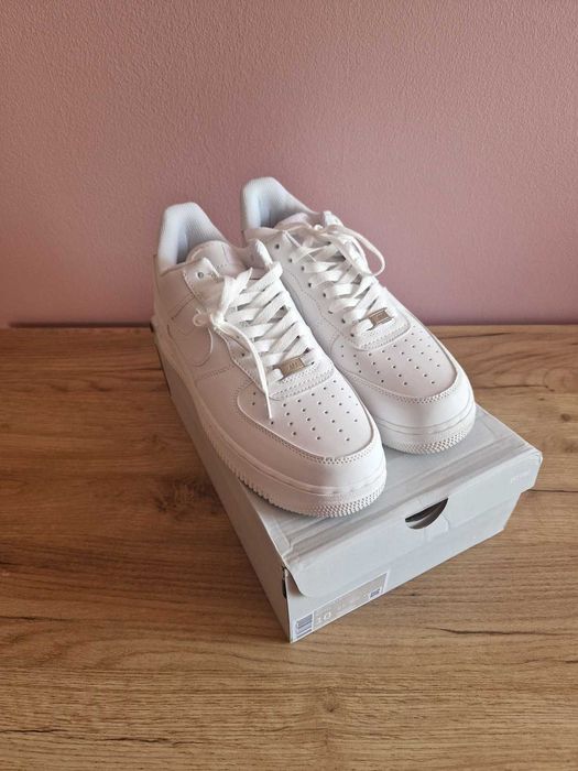 NIKE Air Force 1 07'Buty Sneakersy Sportowe r.43