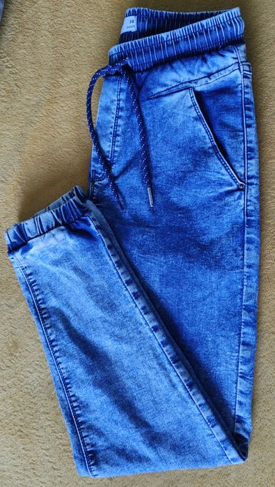 Spodnie damskie jogger House 34