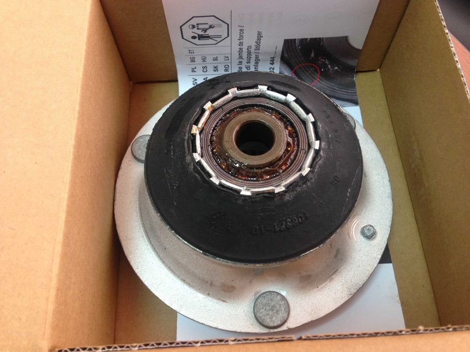 Верхняя опора амортизационной стойки для БМВ Е36. Сток, усиленные и М3