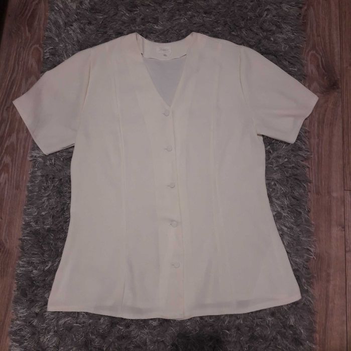 Elegancka bluzeczka damska rozm.44