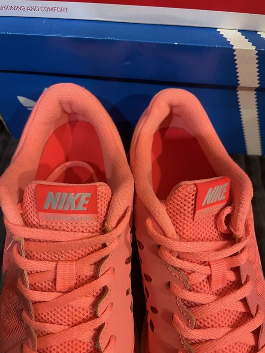 Оригінальні кросівки Nike Flex Run 41(26,5см)