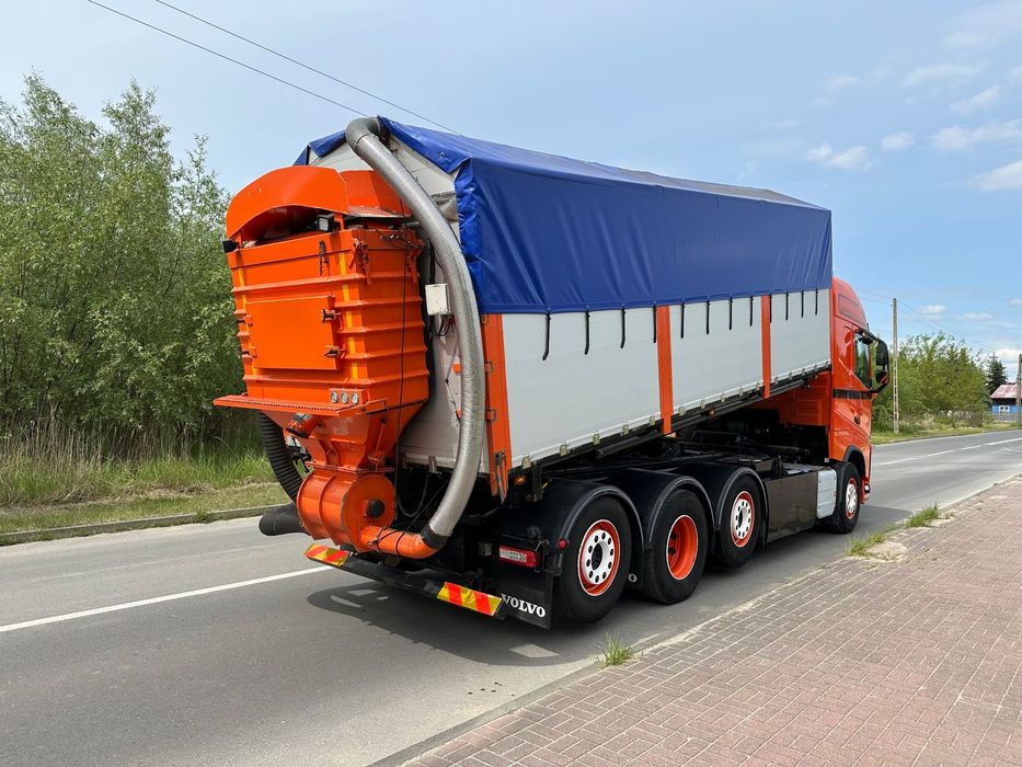 Volvo FH 500 8X2 WYWROTKA DO ZBOZA Z POMPA SAMOZALADOWCZA