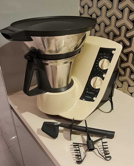 Vendo Bimby modelo TM21 em excelente estado