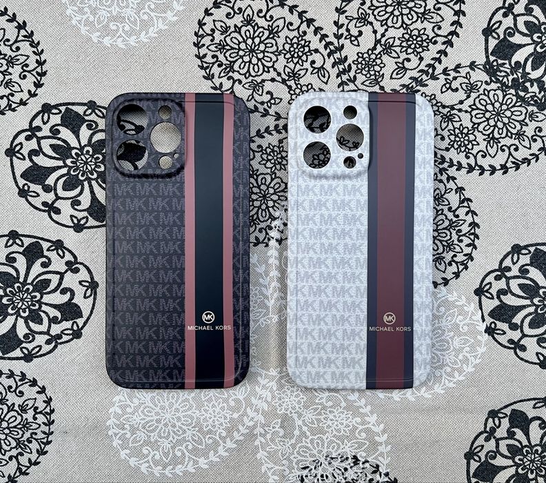 Capa iPhone Michael Kors, Louis Vuitton e Prada