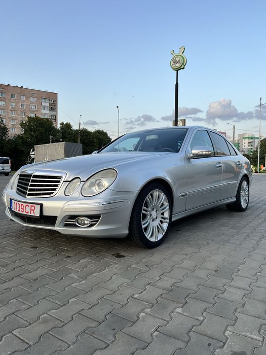 Мерседес 211 2009 3.0 CDI