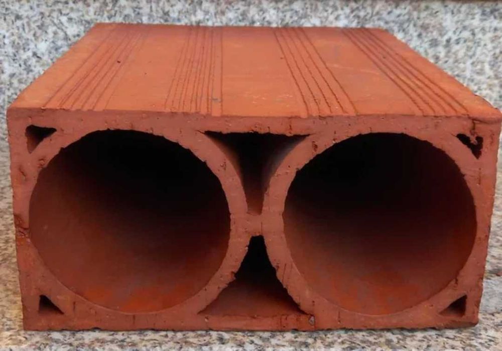 Blocos de barro para garrafeira
