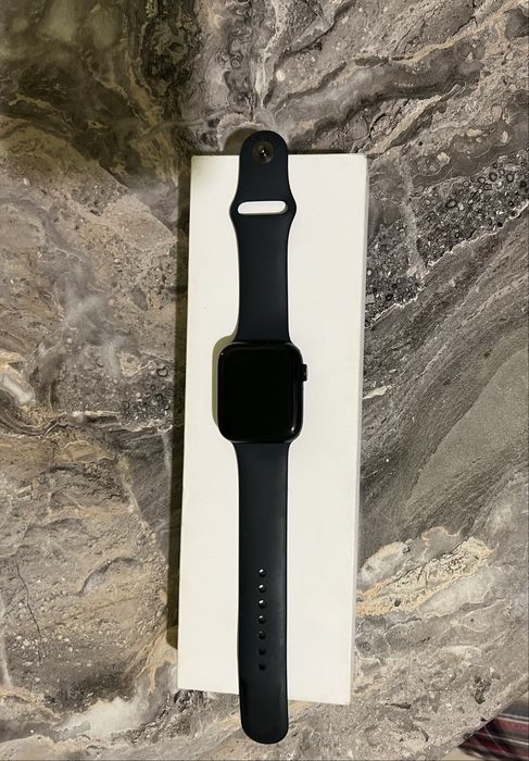 Apple Watch SE2 44 mm