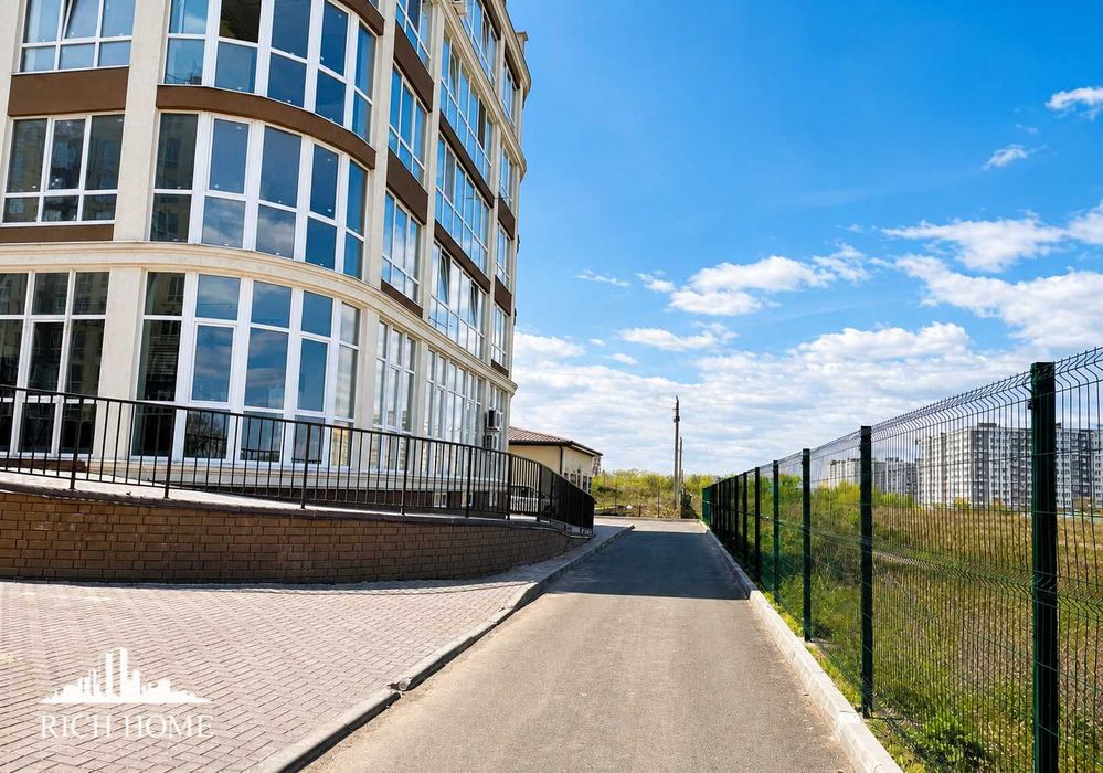 ЖК Благород. 2к квартира з панорамним видом. Безготівка - так!