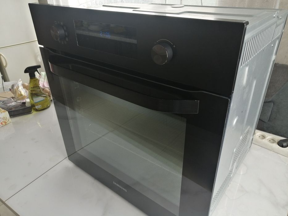 Духова шафа електрична Samsung