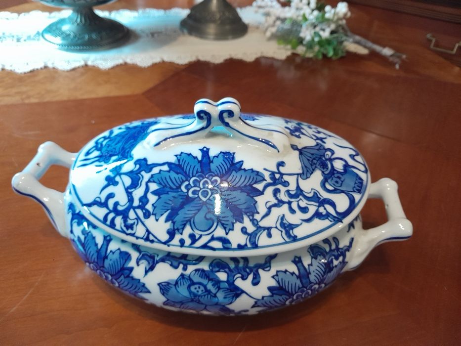 Oval Terrine447001742940590080