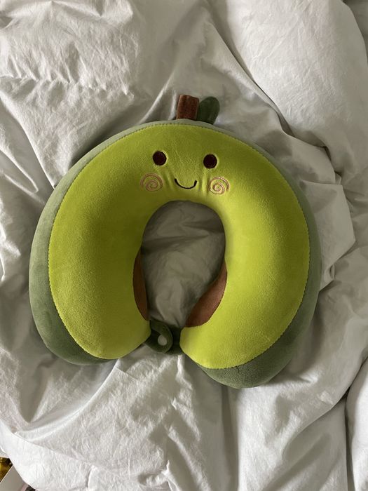 Дитяча подушка для шиї ортопедична. Подушка для подорожей