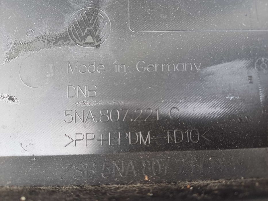 zderzak vw tiguan II lift 5na.807.221c