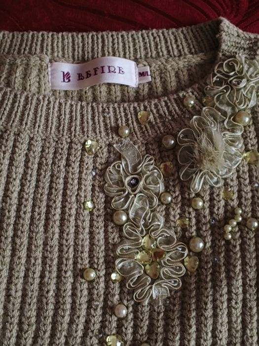 Продам ветровку новою Корея  ткань жатка на подкладе размер ХЛ