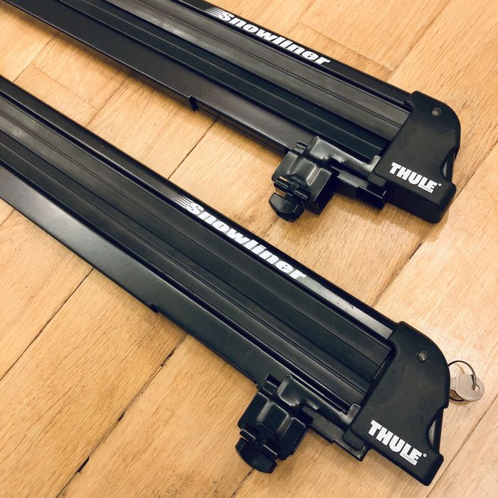 Багажник/кріплення для лиж та сноубордів на дах Thule Snowliner