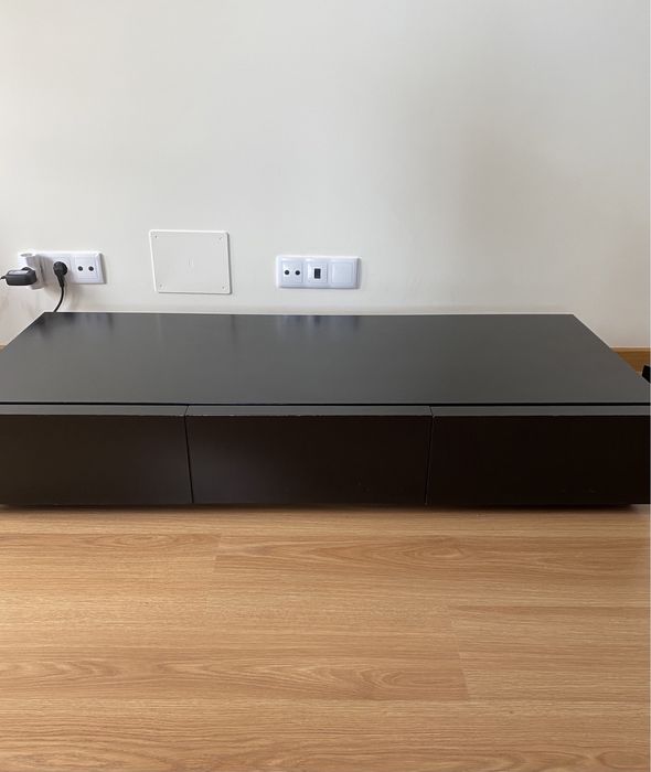 Movél de Televisão