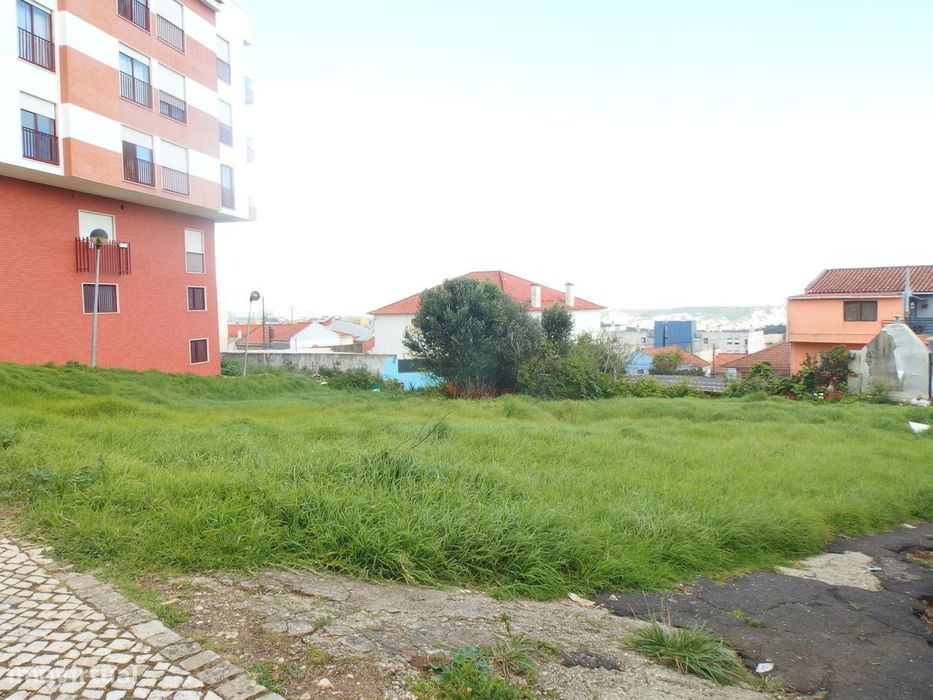 Lote - Mina de Água
