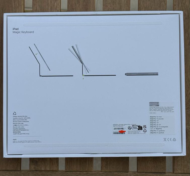 Apple Magic Keyboard iPad Pro 13 Preto