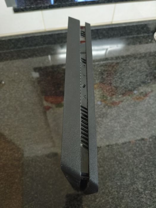 Ps4 Slim 512gb em bom estado